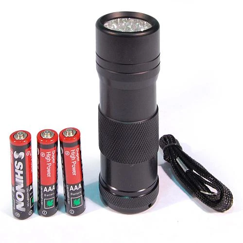 Lampe LED De Poing - Miltec 5 Lampe LED De Poing - Miltec – Image 3